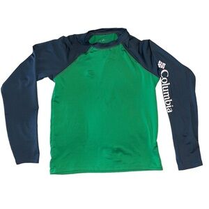 Columbia Boy's Long Sleeved Sun Guard Top | Size Small